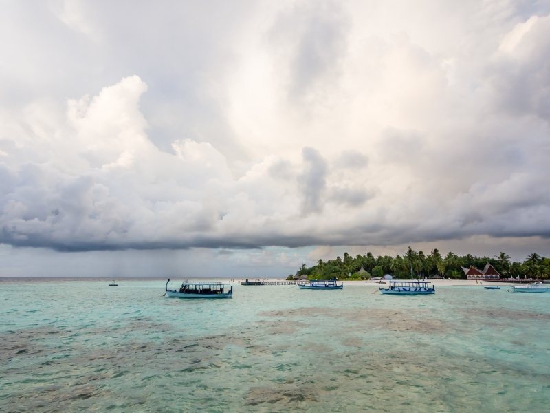 Reasons to visit Maldives during rainy season